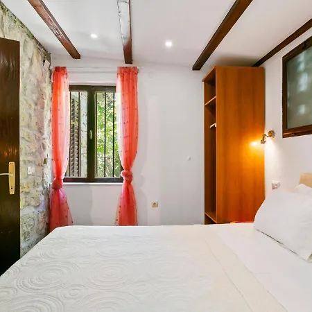 Alluring In Near Diocletian Palace 公寓 *