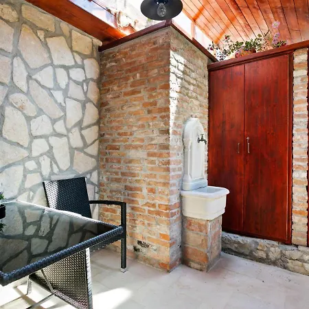 Alluring In Near Diocletian Palace 公寓 *